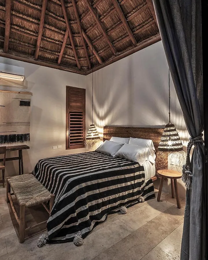 Hotel Casa Hormiga Bacalar Mexico